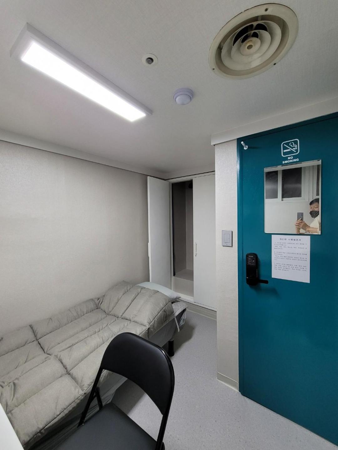 Female Only - Coco Stay Jongno Hyehwa Station Seoel Buitenkant foto